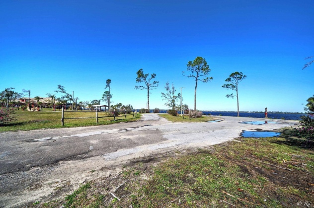 Panama City, Florida 32405, 4 Bedrooms Bedrooms, ,4 BathroomsBathrooms,Residential,For Sale,40th Plaza,868865