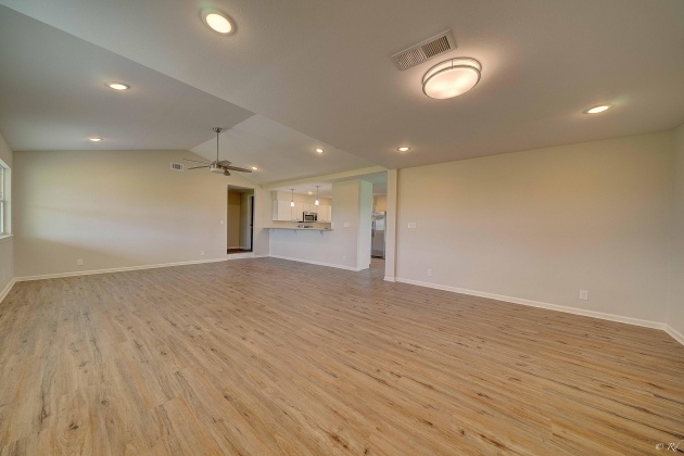 Panama City, Florida 32405, 4 Bedrooms Bedrooms, ,4 BathroomsBathrooms,Residential,For Sale,40th Plaza,868865