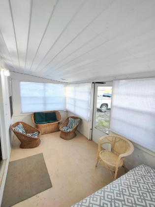 Panama City Beach, Florida 32413, 2 Bedrooms Bedrooms, ,2 BathroomsBathrooms,Residential,For Sale,Front Beach,868950