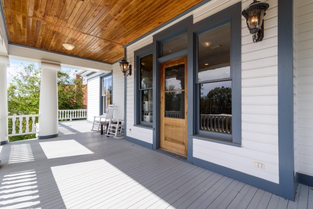 Pensacola, Florida 32501, 5 Bedrooms Bedrooms, ,5 BathroomsBathrooms,Residential,For Sale,Desoto,859617