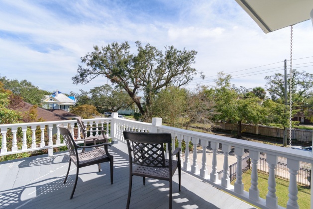 Pensacola, Florida 32501, 5 Bedrooms Bedrooms, ,5 BathroomsBathrooms,Residential,For Sale,Desoto,859617