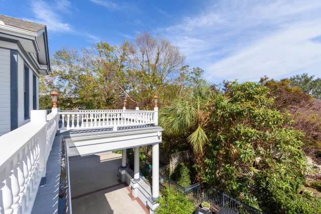 Pensacola, Florida 32501, 5 Bedrooms Bedrooms, ,5 BathroomsBathrooms,Residential,For Sale,Desoto,859617