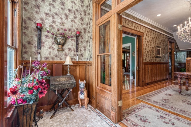 Pensacola, Florida 32501, 5 Bedrooms Bedrooms, ,5 BathroomsBathrooms,Residential,For Sale,Desoto,859617