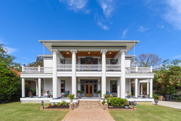 Pensacola, Florida 32501, 5 Bedrooms Bedrooms, ,5 BathroomsBathrooms,Residential,For Sale,Desoto,859617