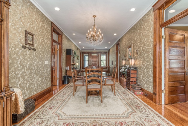 Pensacola, Florida 32501, 5 Bedrooms Bedrooms, ,5 BathroomsBathrooms,Residential,For Sale,Desoto,859617