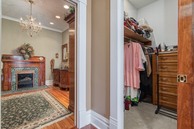 Pensacola, Florida 32501, 5 Bedrooms Bedrooms, ,5 BathroomsBathrooms,Residential,For Sale,Desoto,859617