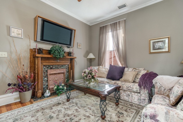 Pensacola, Florida 32501, 5 Bedrooms Bedrooms, ,5 BathroomsBathrooms,Residential,For Sale,Desoto,859617