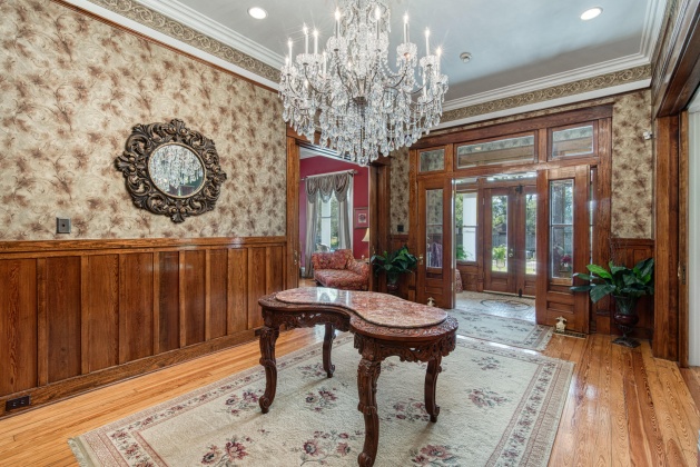 Pensacola, Florida 32501, 5 Bedrooms Bedrooms, ,5 BathroomsBathrooms,Residential,For Sale,Desoto,859617