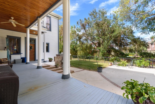 Pensacola, Florida 32501, 5 Bedrooms Bedrooms, ,5 BathroomsBathrooms,Residential,For Sale,Desoto,859617