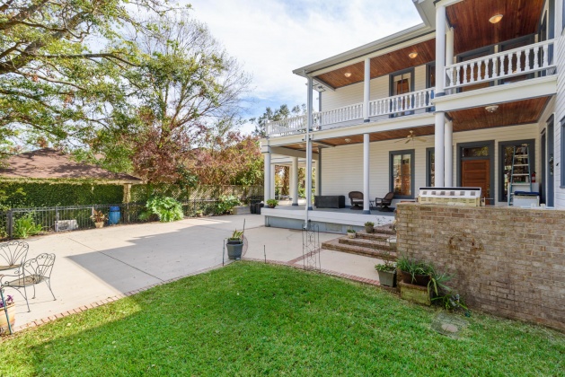 Pensacola, Florida 32501, 5 Bedrooms Bedrooms, ,5 BathroomsBathrooms,Residential,For Sale,Desoto,859617