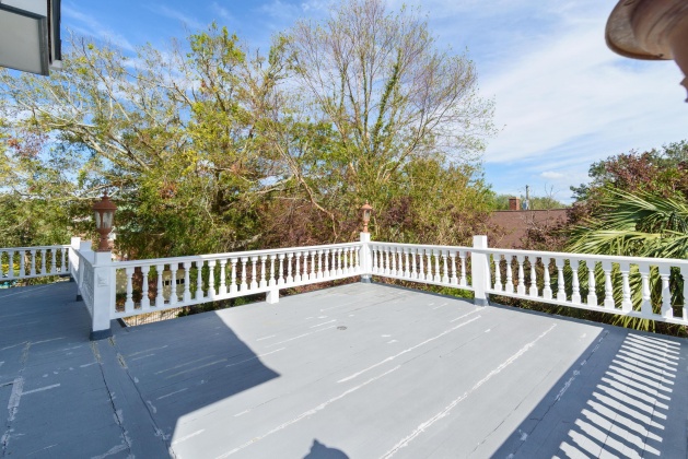 Pensacola, Florida 32501, 5 Bedrooms Bedrooms, ,5 BathroomsBathrooms,Residential,For Sale,Desoto,859617