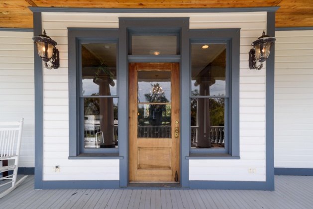 Pensacola, Florida 32501, 5 Bedrooms Bedrooms, ,5 BathroomsBathrooms,Residential,For Sale,Desoto,859617