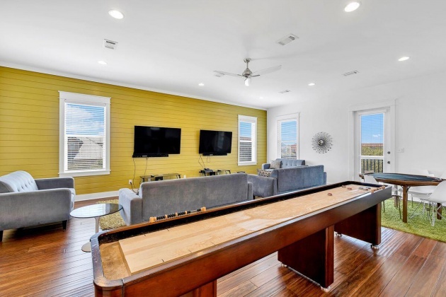 Miramar Beach, Florida 32550, 8 Bedrooms Bedrooms, ,9 BathroomsBathrooms,Residential,For Sale,Hollywood,868986