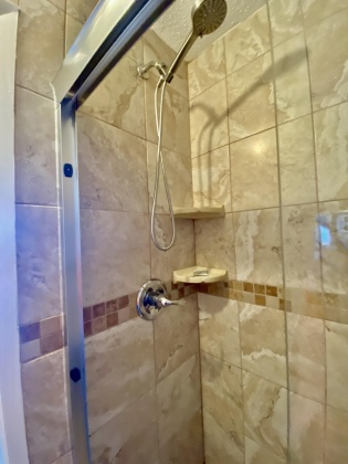 Panama City Beach, Florida 32408, 1 Bedroom Bedrooms, ,2 BathroomsBathrooms,Residential,For Sale,Thomas,869004