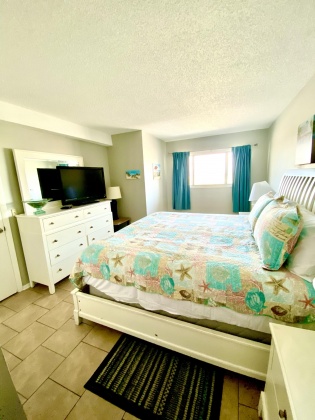 Panama City Beach, Florida 32408, 1 Bedroom Bedrooms, ,2 BathroomsBathrooms,Residential,For Sale,Thomas,869004