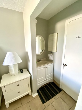 Panama City Beach, Florida 32408, 1 Bedroom Bedrooms, ,2 BathroomsBathrooms,Residential,For Sale,Thomas,869004