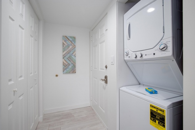 Miramar Beach, Florida 32550, ,1 BathroomBathrooms,Residential,For Sale,Beachside Two,853121