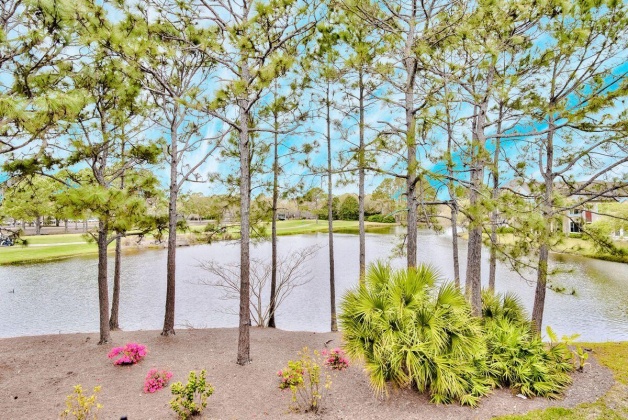 Miramar Beach, Florida 32550, 2 Bedrooms Bedrooms, ,3 BathroomsBathrooms,Residential,For Sale,Turnberry,869050