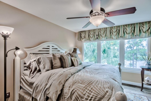 Miramar Beach, Florida 32550, 2 Bedrooms Bedrooms, ,3 BathroomsBathrooms,Residential,For Sale,Turnberry,869050