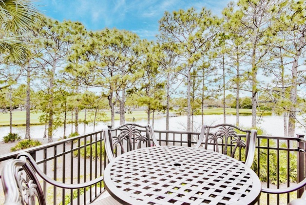 Miramar Beach, Florida 32550, 2 Bedrooms Bedrooms, ,3 BathroomsBathrooms,Residential,For Sale,Turnberry,869050