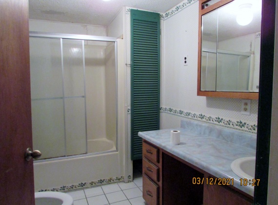Defuniak Springs, Florida 32433, 4 Bedrooms Bedrooms, ,2 BathroomsBathrooms,Residential,For Sale,Michigan,866700