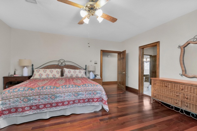 Crestview, Florida 32536, 5 Bedrooms Bedrooms, ,4 BathroomsBathrooms,Residential,For Sale,Lindley,869063