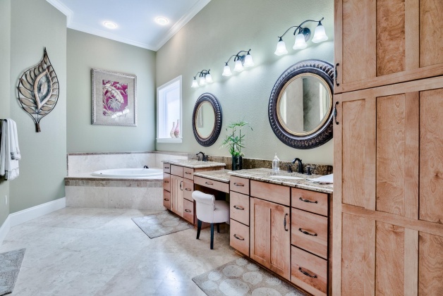 Miramar Beach, Florida 32550, 5 Bedrooms Bedrooms, ,5 BathroomsBathrooms,Residential,For Sale,Bayshore,869064