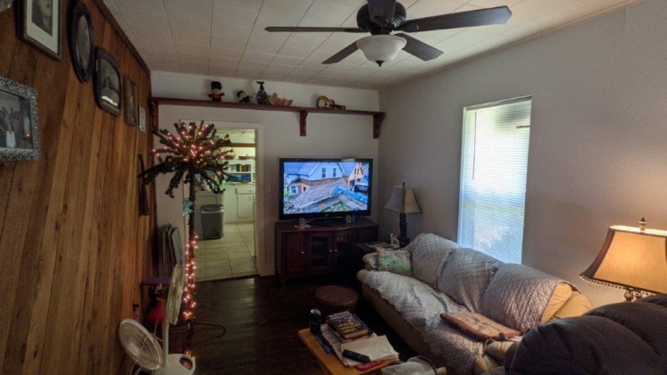 Defuniak Springs, Florida 32435, 3 Bedrooms Bedrooms, ,2 BathroomsBathrooms,Residential,For Sale,Hubbard,869074