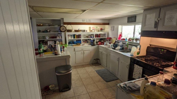 Defuniak Springs, Florida 32435, 3 Bedrooms Bedrooms, ,2 BathroomsBathrooms,Residential,For Sale,Hubbard,869074