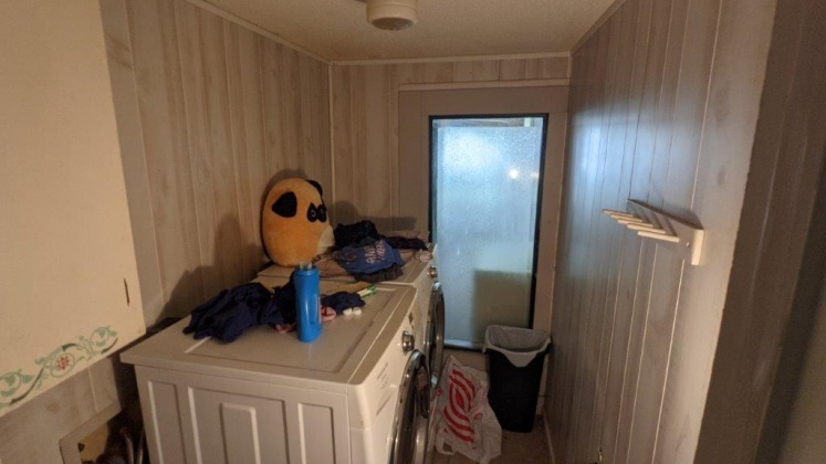 Defuniak Springs, Florida 32435, 3 Bedrooms Bedrooms, ,2 BathroomsBathrooms,Residential,For Sale,Hubbard,869074