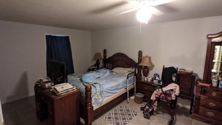 Defuniak Springs, Florida 32435, 3 Bedrooms Bedrooms, ,2 BathroomsBathrooms,Residential,For Sale,Hubbard,869074