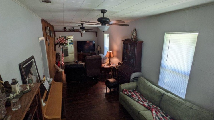 Defuniak Springs, Florida 32435, 3 Bedrooms Bedrooms, ,2 BathroomsBathrooms,Residential,For Sale,Hubbard,869074