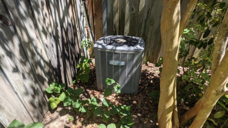 Defuniak Springs, Florida 32435, 3 Bedrooms Bedrooms, ,2 BathroomsBathrooms,Residential,For Sale,Hubbard,869074