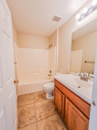 Navarre, Florida 32566, 3 Bedrooms Bedrooms, ,2 BathroomsBathrooms,Residential,For Sale,Andorra,866591