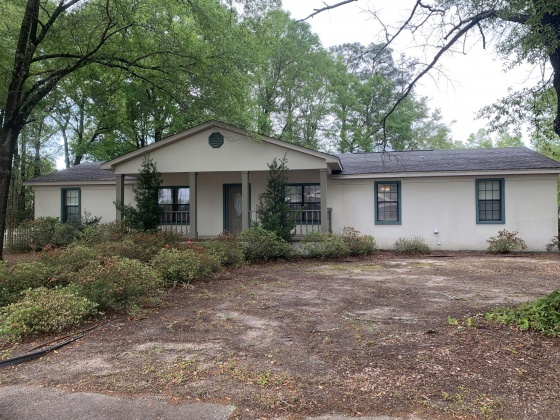 Defuniak Springs, Florida 32435, 3 Bedrooms Bedrooms, ,2 BathroomsBathrooms,Residential,For Sale,Bay,869100
