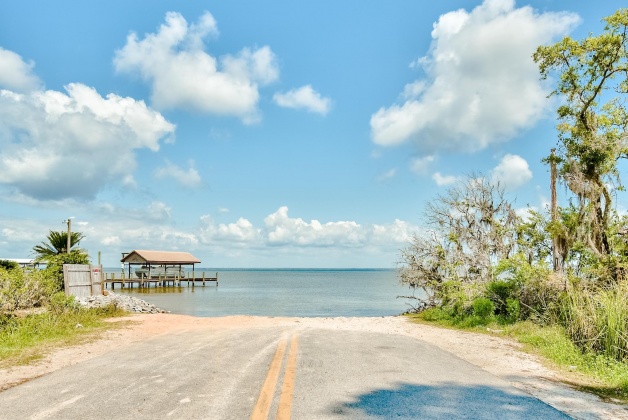 Santa Rosa Beach, Florida 32459, 4 Bedrooms Bedrooms, ,2 BathroomsBathrooms,Residential,For Sale,Hewett,869097