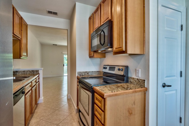Freeport, Florida 32439, 2 Bedrooms Bedrooms, ,3 BathroomsBathrooms,Residential,For Sale,331 Business,869098