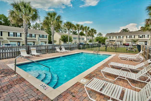 Freeport, Florida 32439, 2 Bedrooms Bedrooms, ,3 BathroomsBathrooms,Residential,For Sale,331 Business,869098