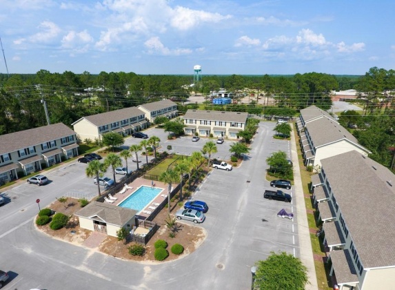 Freeport, Florida 32439, 2 Bedrooms Bedrooms, ,3 BathroomsBathrooms,Residential,For Sale,331 Business,869098
