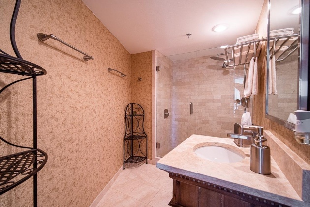 Miramar Beach, Florida 32550, 1 Bedroom Bedrooms, ,1 BathroomBathrooms,Residential,For Sale,Beachside Two,869102