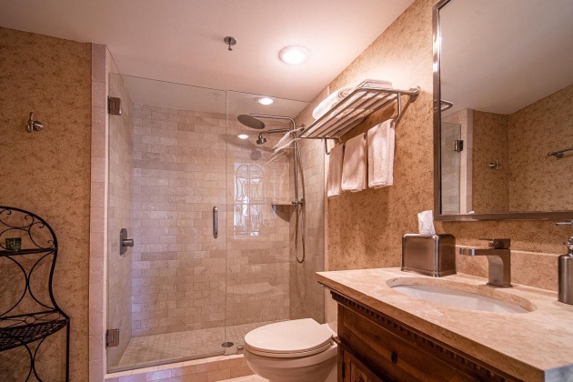 Miramar Beach, Florida 32550, 1 Bedroom Bedrooms, ,1 BathroomBathrooms,Residential,For Sale,Beachside Two,869102