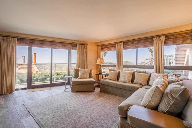 Miramar Beach, Florida 32550, 1 Bedroom Bedrooms, ,1 BathroomBathrooms,Residential,For Sale,Beachside Two,869102