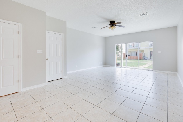 Miramar Beach, Florida 32550, 2 Bedrooms Bedrooms, ,3 BathroomsBathrooms,Residential,For Sale,Geronimo,869156