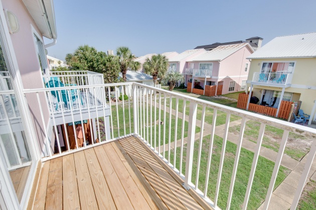 Miramar Beach, Florida 32550, 2 Bedrooms Bedrooms, ,3 BathroomsBathrooms,Residential,For Sale,Geronimo,869156