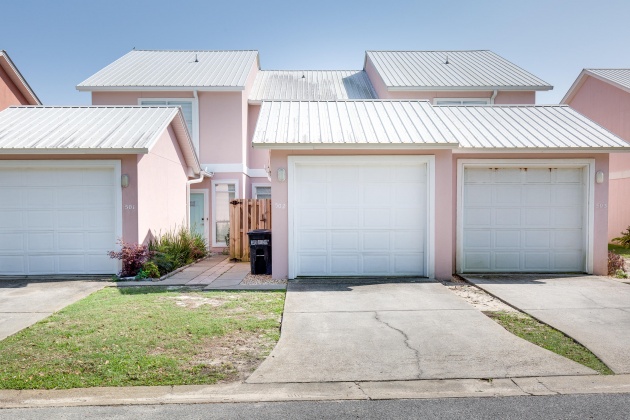 Miramar Beach, Florida 32550, 2 Bedrooms Bedrooms, ,3 BathroomsBathrooms,Residential,For Sale,Geronimo,869156