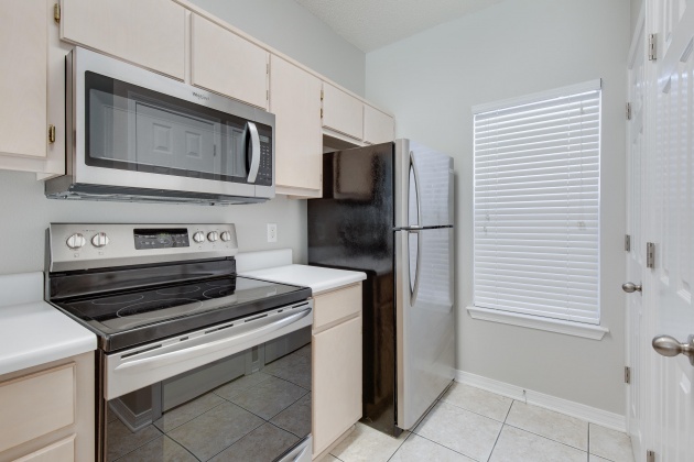 Miramar Beach, Florida 32550, 2 Bedrooms Bedrooms, ,3 BathroomsBathrooms,Residential,For Sale,Geronimo,869156