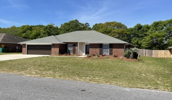 Crestview, Florida 32536, 4 Bedrooms Bedrooms, ,2 BathroomsBathrooms,Residential,For Sale,Lewis,869158