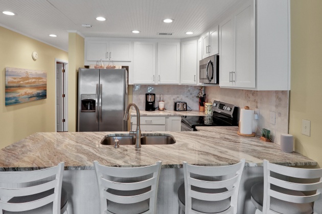 Miramar Beach, Florida 32550, 2 Bedrooms Bedrooms, ,2 BathroomsBathrooms,Residential,For Sale,Sea Oats,869178