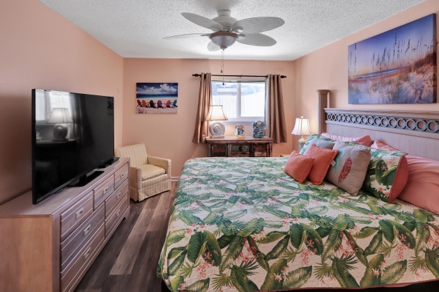 Miramar Beach, Florida 32550, 2 Bedrooms Bedrooms, ,2 BathroomsBathrooms,Residential,For Sale,Sea Oats,869178