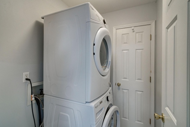 Destin, Florida 32541, 2 Bedrooms Bedrooms, ,2 BathroomsBathrooms,Residential,For Sale,Gulf Shore,857498